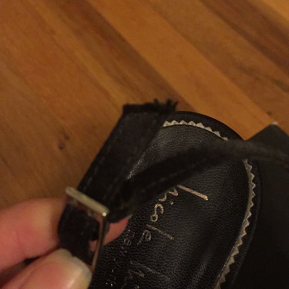 🛑 Nicole Miller Heels - Picture 5 of 6